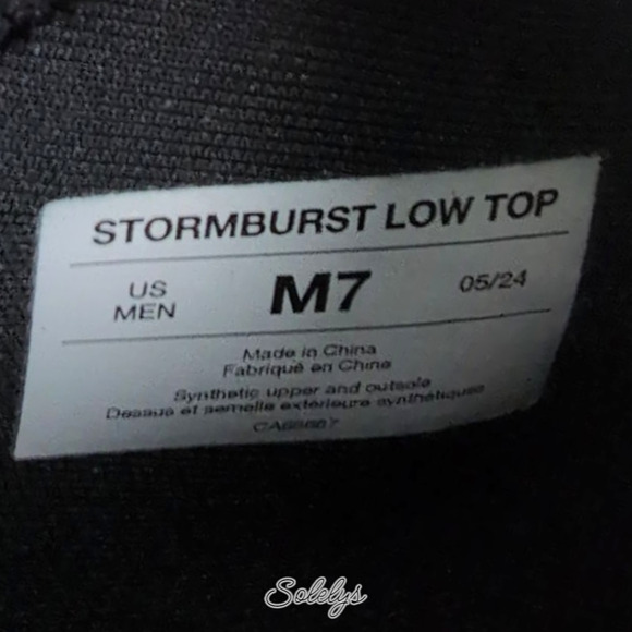 Vessi Stormburst Mens 7 Womens 8 Black Low Top Waterproof Knit Sneaker Boot